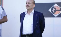 Memik Yılmaz takımı yalnız bırakmıyor