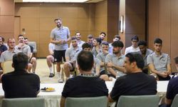 Umut Yılmaz’dan dev adamlara destek