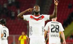 Abena, Göztepe maçında perdeyi açtı