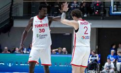 Millilerden İzlanda’da tarihi zafer