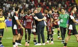 Orhan Ak’tan futbolcularına maç sonu tebrik