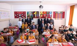 Gaziantep’te öğrencilere kırtasiye desteği