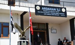 Kartal heykeli Beşiktaş Köyü’ne dikildi