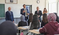 Şehitkamil'den Üniversitelilere Ulaşım Desteği