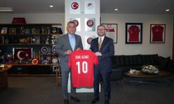 Turkcell’den TFF’ye sürpriz ziyaret