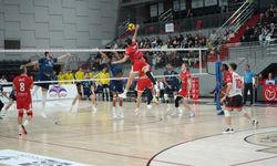 Kamil Ocak'ta Nefes Kesen Voleybol Maçı