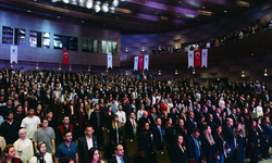 HKÜ’de Başarılar Ödüllerle Taçlandırıldı