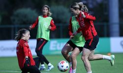 Kadın Milliler Slovenya maçına hazırlanıyor