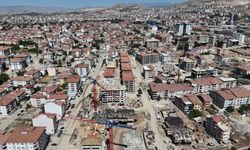 Deprem Enkazı İhalesinde Eski Vali Yardımcısına Soruşturma