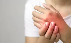 Sabah el tutukluğu romatoid artritin habercisi olabilir