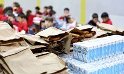 Gaziantep’te Miniklere Simit ve Süt Desteği