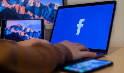 Facebook Nedir? Kurulma Hikayesi ve İş Dünyasındaki Etkileri Nelerdir?