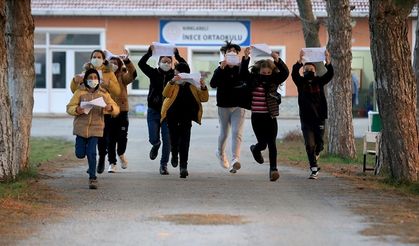 MEB Son Dakika! Virüse Karşı İkinci Dönem Kararı… İkinci Dönem Okullar Kapalı mı? Dersler Online mı Oldu?