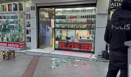 Gaziantep'te Akıl Almaz Olay! İşyerine Silahlı Saldırı! 1 Kişi Yaralandı