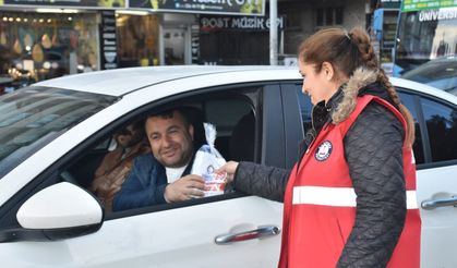 Şahinbey Belediyesi İftara Beş Kala İle Vatandaşların Yanında