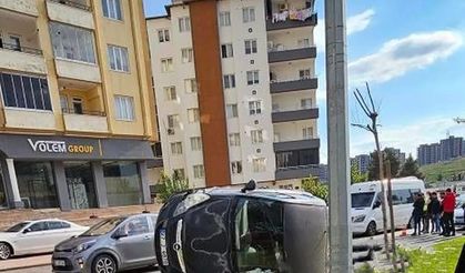 Gaziantep'te Feci Trafik Kazası: 1'i Ağır 2 Kişi Yaralı