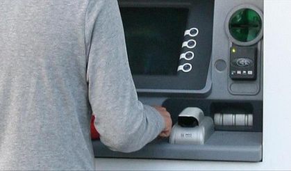 Bankalardan Müşterilere Uyarı: ATM'den para çekerken bu tuşa dikkat!