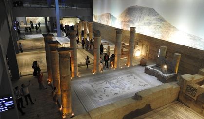 Zeugma Mozaik Müzesine ziyaretçi akını