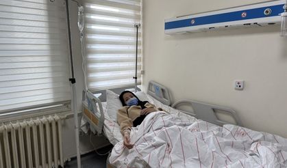 Bir kadının karnından 3 kilogramlık kitle çıkarıldı