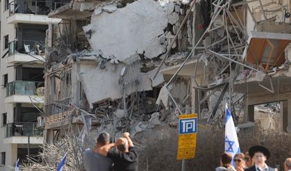 İran, İsrail’in Demir Kubbesi’ni Deldi