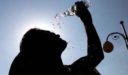 Dünya Kavruluyor: Sıcaklık Peş Peşe Rekorlar Kırıyor