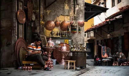 Tarih Sahnesinde Bakırcılar Çarşısı