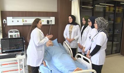 Hemşire Adaylarına Gerçek Hastane Deneyimi