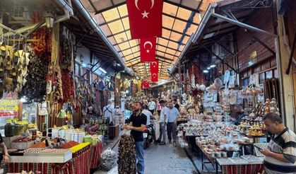 Gaziantep esnafı turizmde hareketlilik bekliyor