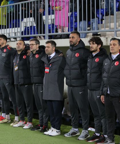 Montella'nın becerisizliğiyle A ligini erteledik!