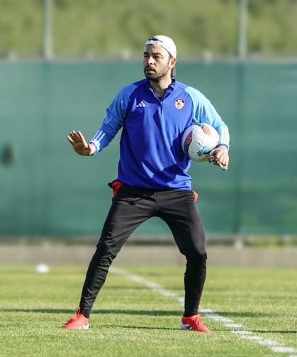 Selçuk İnan Futbolcularını Uyardı