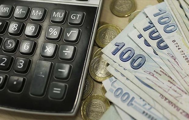 Borçlu Esnafa Kredi Yolu Açıldı