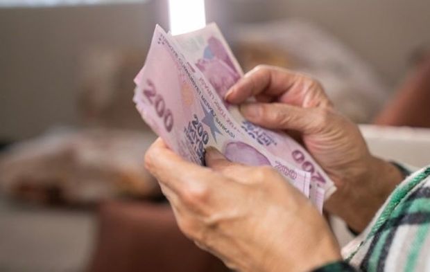 Emeklilik Hayali Kuranlar Dikkat: O Yaş Artabilir