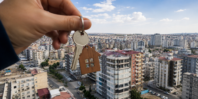 Dar Gelirliye TOKİ’den Kira Desteği: 15 Bin TOKİ Konutu Kiraya Verilecek