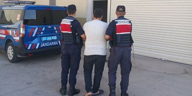 Gaziantep’te Kesinleşmiş Cezası Bulunan 2 Firari Yakalandı