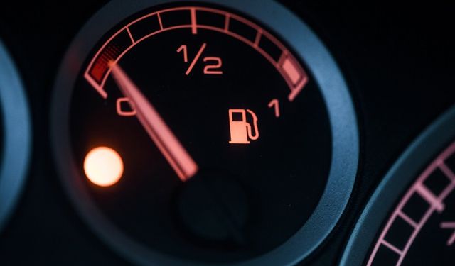 Akıllı Sürüşle Cebinizi Rahatlatın: Araçta Yakıt Tasarrufu İçin Pratik Öneriler!