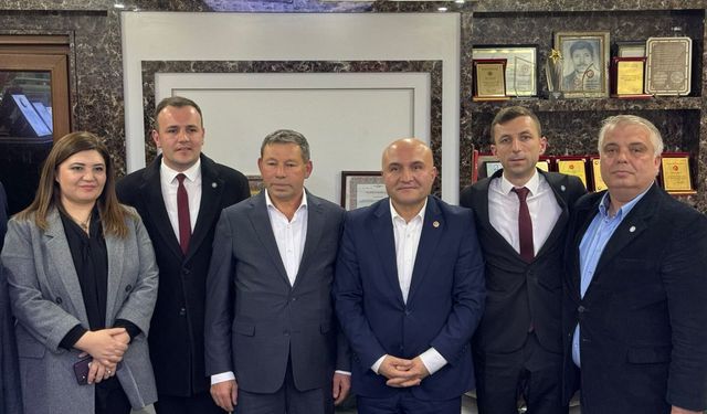 İYİ Parti Grup Başkanvekili Erhan Usta, Tekirdağ'da ziyaretlerde bulundu