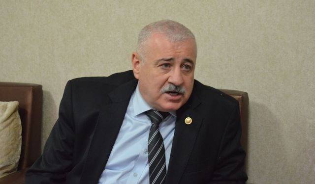 Sermet Atay’dan Dikkat Çeken Cuma Mesajı