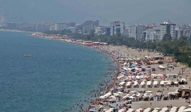 Türkiye turizmde 2024 yılına damga vuracak: "Tarihimizde ilk defa..."