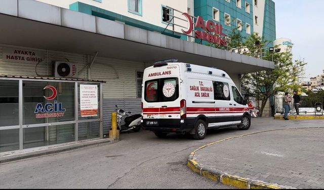 Gaziantep Adliyesi Aile Mahkemesi Önünde Kavga! Polis Memuru Yaralandı
