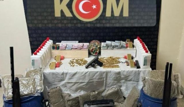 Gaziantep’te uyuşturucu ve kaçak silah operasyonu yapıldı!