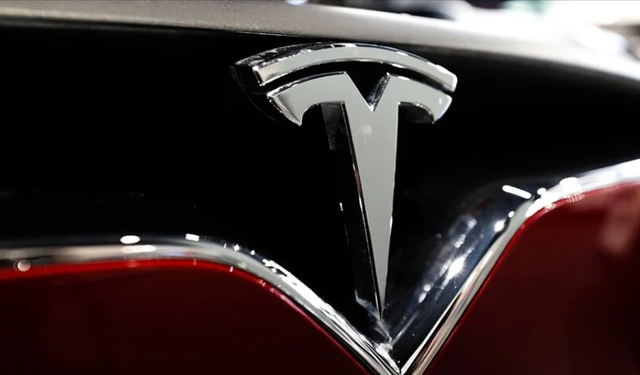 Tesla, Elektrikli Araç Fiyatlarında Yeni İndirimlere Gitti! İşte Sebebi…