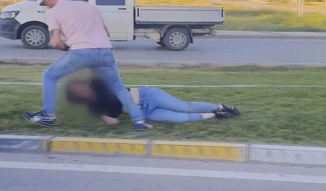 Kadına şiddet: Ağlayan kadını sürükleye sürükleye araca götürdü