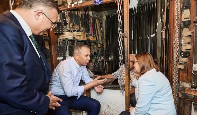 Bakan Yerlikaya'dan Gaziantep’te esnaf ziyareti!