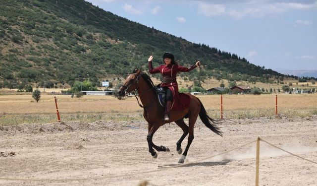 Gaziantepli okçular müsabakalara hazırlanıyor