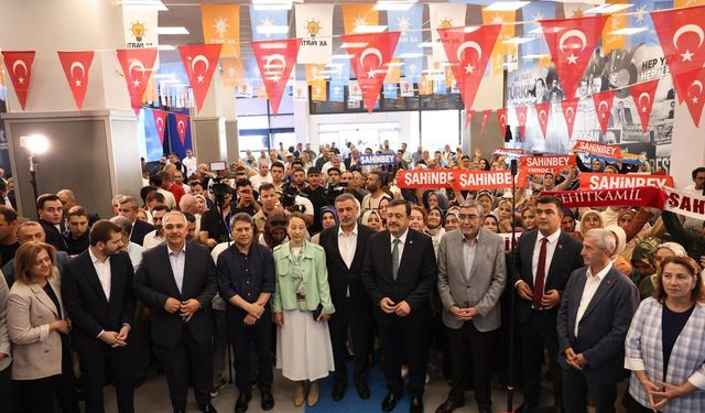 AK Parti'nin 23. yılı Gaziantep'te kutlandı