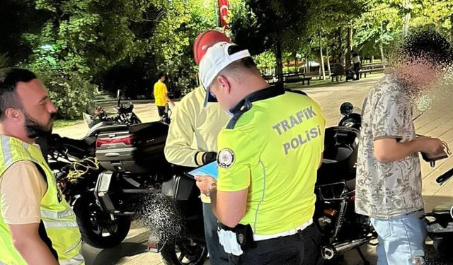 Gaziantep'te motosiklet sürücülerine ağır cezalar!