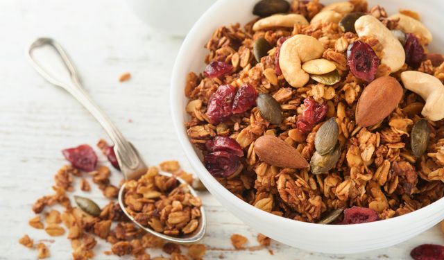 Evde doğal granola nasıl yapılır?