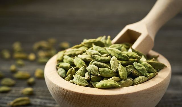 Kakule Nedir? Bu Aromatik Baharatın Sağlığa 7 Faydası