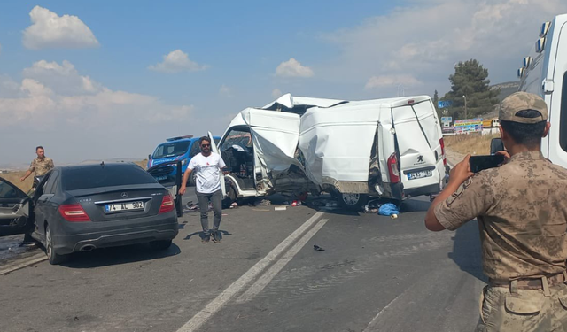 Gaziantep Nurdağı Karayolu'nda kaza! Yaralılar var