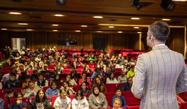 Eğitim koçu Ömür Dinç’ten hayati uyarılar